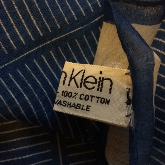 Calvin Kline Scarf - Picture 5 of 5